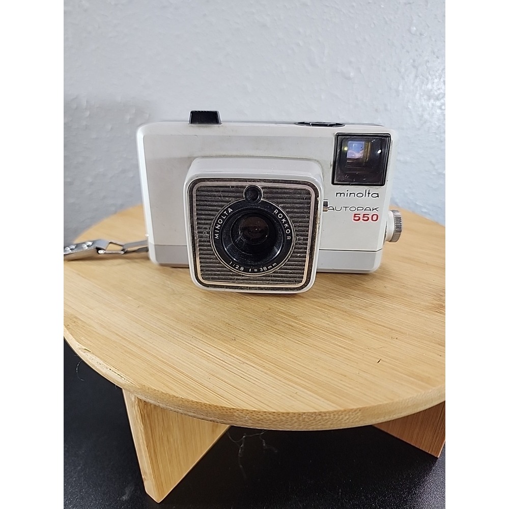 Vintage Minolta Autopak 550 Rokkor Film Camera For Parts‎